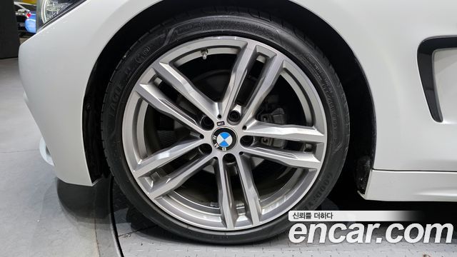 BMW 4-Series 420i M Sport Coupe