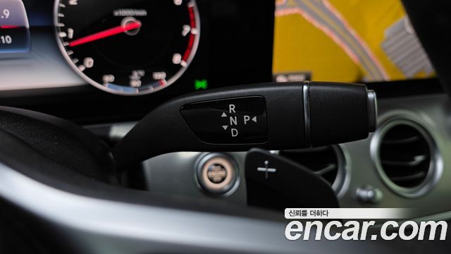 Mercedes-Benz E-Class E300 AMG Line