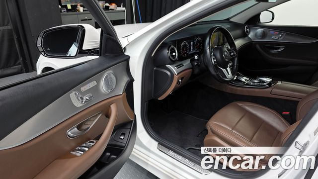 Mercedes-Benz E-Class E300 AMG Line