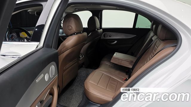 Mercedes-Benz E-Class E300 AMG Line