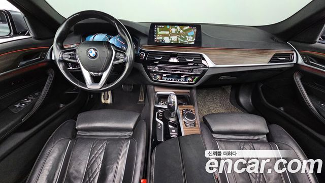 BMW 5-Series 520d xDrive M Sport Package Plus