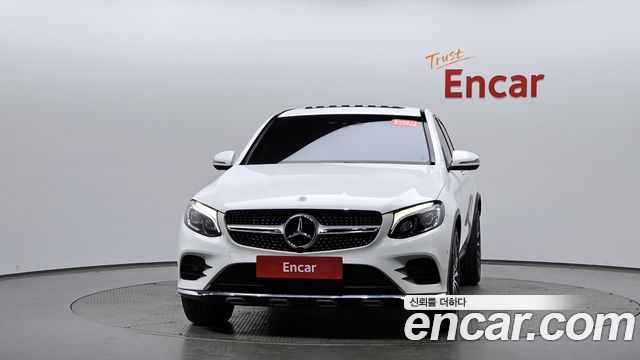 Mercedes-Benz GLC-Class GLC300 4MATIC AMG Line Coupe
