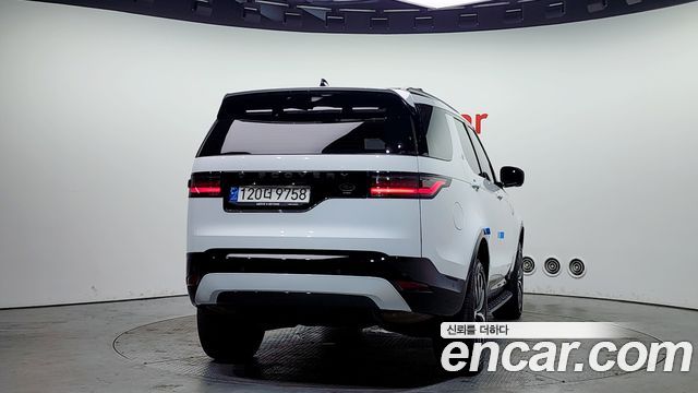 Land Rover Discovery P360 R-Dynamic SE