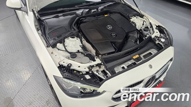 Mercedes-Benz C-Class C300 4MATIC Avantgarde
