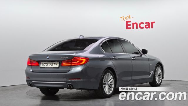 BMW 5-Series 520d Luxury Special Edition