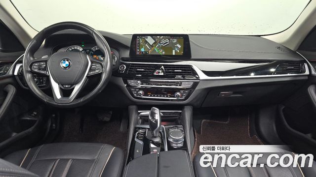 BMW 5-Series 520d Luxury Special Edition