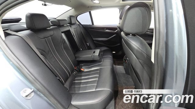 BMW 5-Series 520d Luxury Special Edition