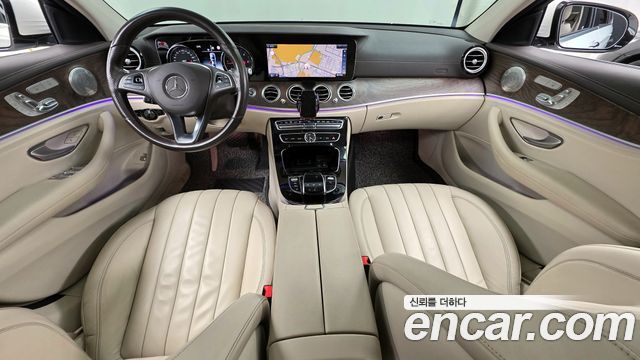 Mercedes-Benz E-Class E220d Exclusive
