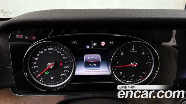 Mercedes-Benz E-Class E220d Exclusive