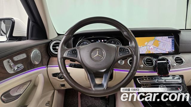Mercedes-Benz E-Class E220d Exclusive