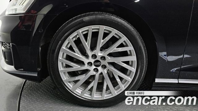 Audi A8 55 TFSI Quattro LWB