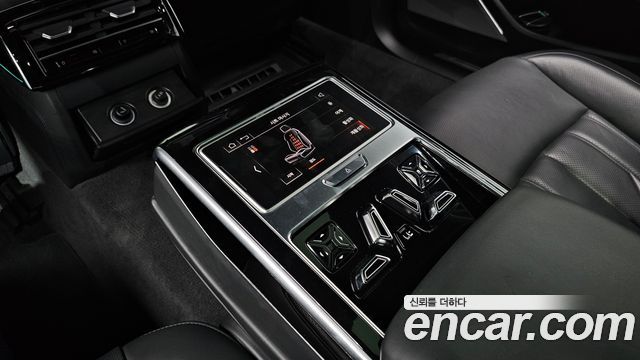 Audi A8 55 TFSI Quattro LWB
