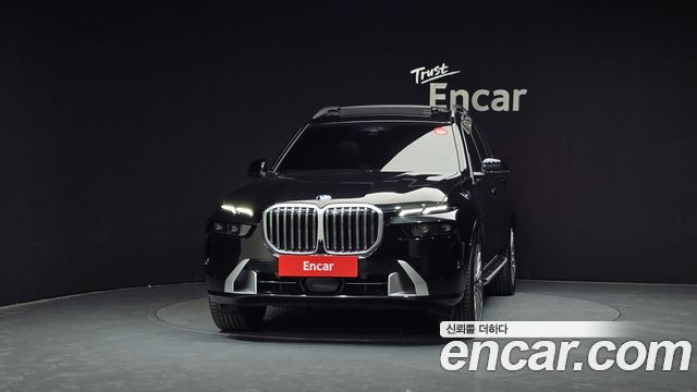 BMW X7 xDrive 40i Design Pure Excellence 6-Seater