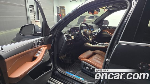 BMW X7 xDrive 40i Design Pure Excellence 6-Seater