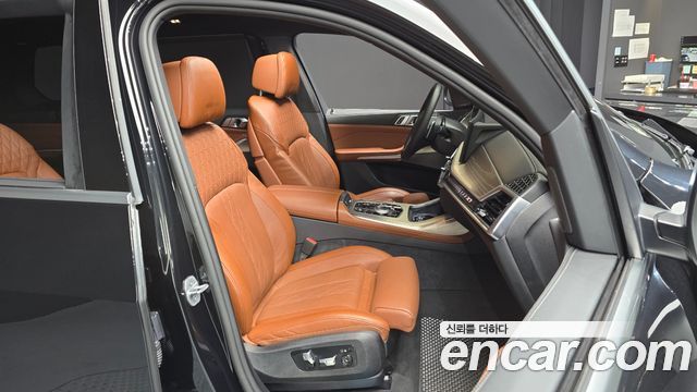 BMW X7 xDrive 40i Design Pure Excellence 6-Seater