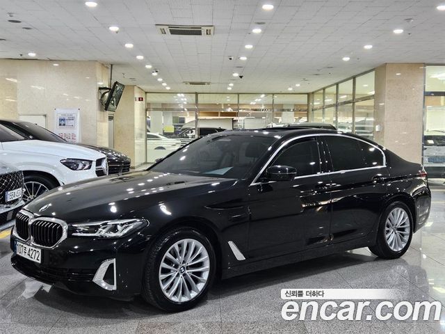 BMW 5-Series 523d xDrive Luxury