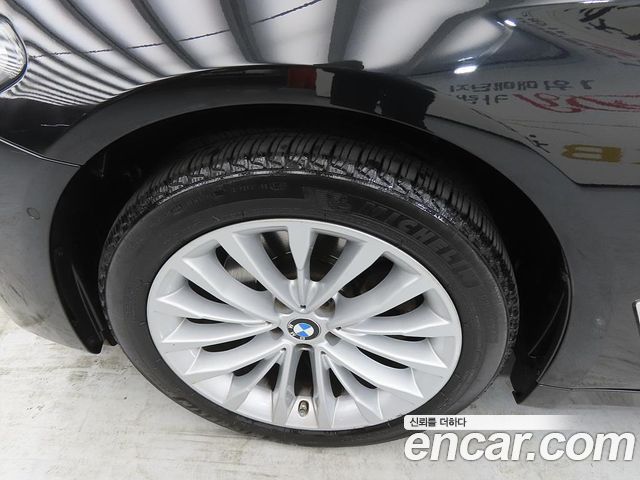BMW 5-Series 523d xDrive Luxury