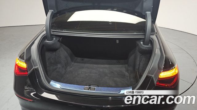 Mercedes-Benz S-Class S350 d