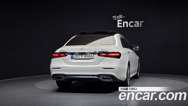 Mercedes-Benz E-Class E350 4MATIC AMG Line