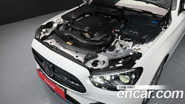 Mercedes-Benz E-Class E350 4MATIC AMG Line