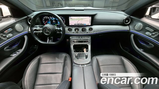 Mercedes-Benz E-Class E350 4MATIC AMG Line