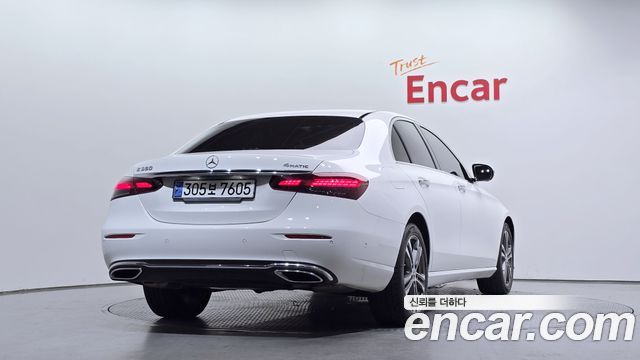 Mercedes-Benz E-Class E350 4MATIC Avantgarde