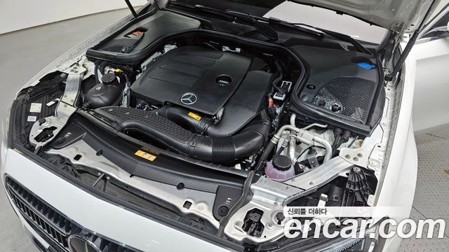 Mercedes-Benz E-Class E350 4MATIC Avantgarde