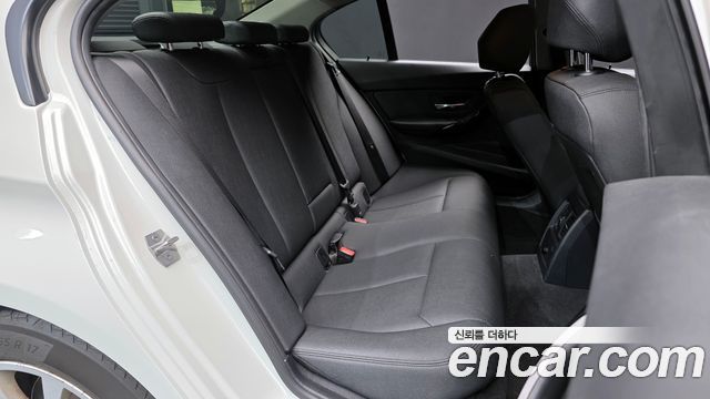 BMW 3-Series 320d