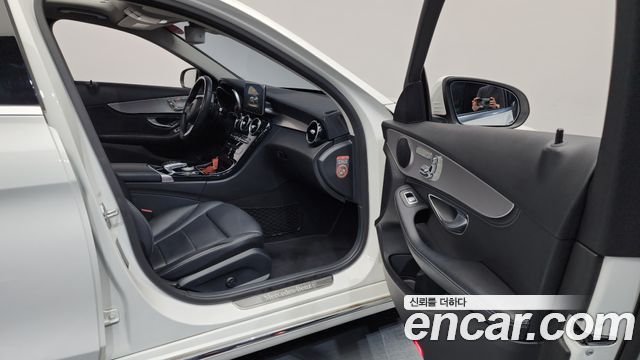 Mercedes-Benz C-Class C200 Avantgarde