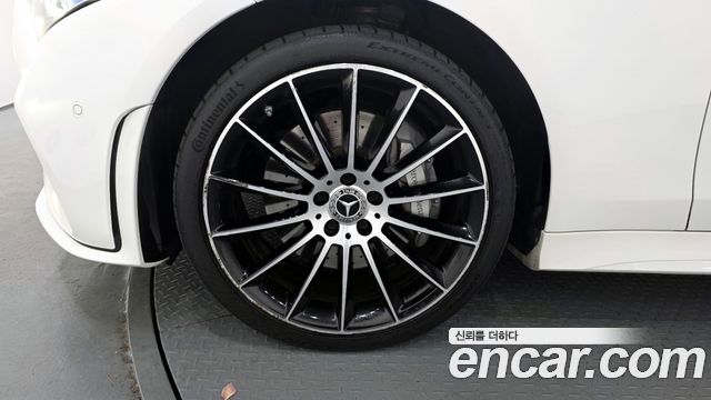 Mercedes-Benz CLS-Class CLS450 4MATIC AMG Line