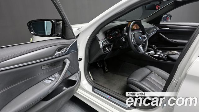 BMW 5-Series 520i M Sport