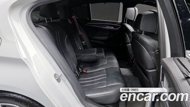 BMW 5-Series 520i M Sport