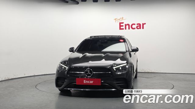 Mercedes-Benz E-Class E350 4MATIC AMG Line