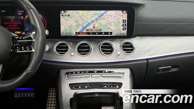 Mercedes-Benz E-Class E350 4MATIC AMG Line