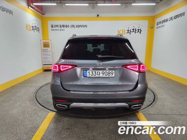 Mercedes-Benz GLE-Class GLE300d 4MATIC