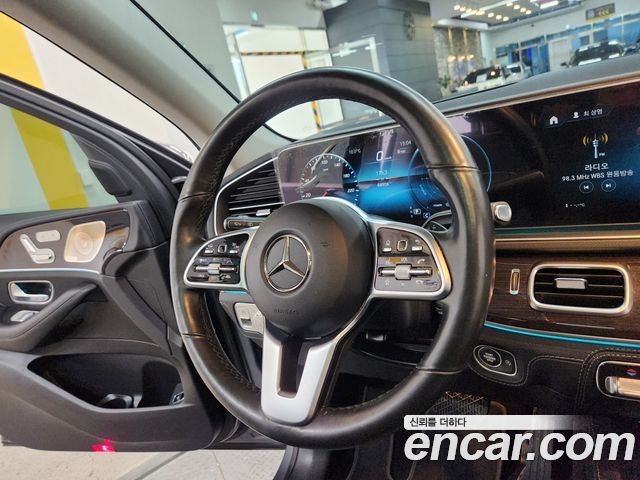 Mercedes-Benz GLE-Class GLE300d 4MATIC