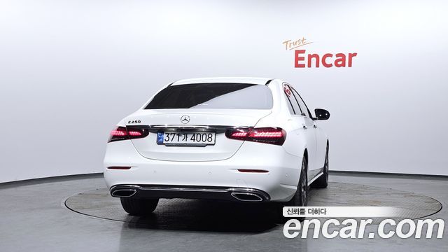 Mercedes-Benz E-Class E250 Avantgarde