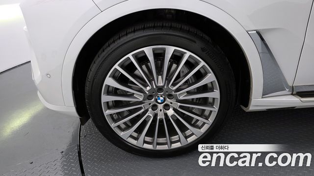 BMW X7 xDrive 40d Design Pure Excellence 6-Seater
