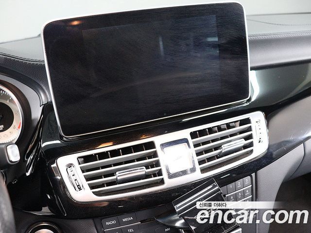 Mercedes-Benz CLS-Class CLS250 d 4MATIC AMG Line