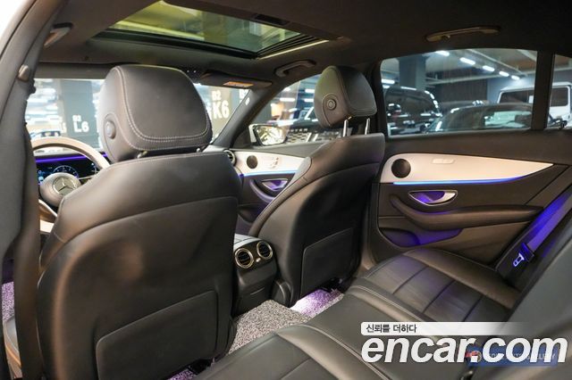 Mercedes-Benz E-Class E250 Avantgarde