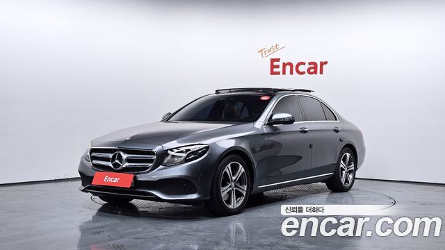 Mercedes-Benz E-Class E300 4MATIC Avnatgarde