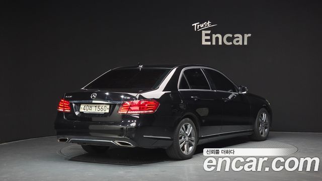 Mercedes-Benz E-Class E220 CDI Avantgarde