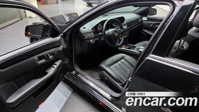 Mercedes-Benz E-Class E220 CDI Avantgarde