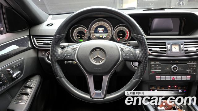Mercedes-Benz E-Class E220 CDI Avantgarde