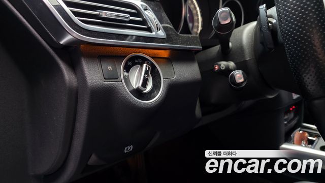 Mercedes-Benz E-Class E220 CDI Avantgarde