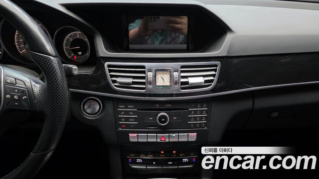 Mercedes-Benz E-Class E220 CDI Avantgarde