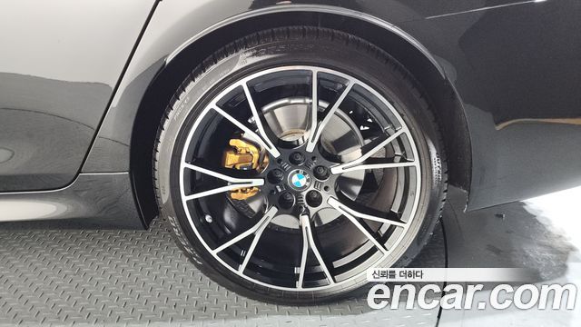 BMW 5-Series 530e M Sport