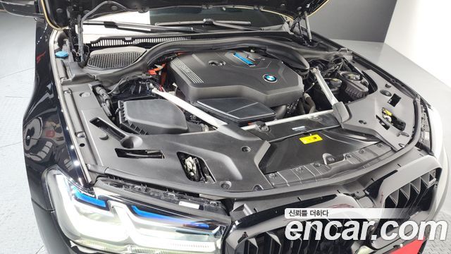 BMW 5-Series 530e M Sport