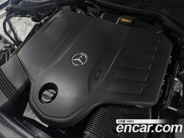 Mercedes-Benz E-Class E450 4MATIC Exclusive