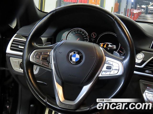 BMW 7-Series 740d xDrive M Sport